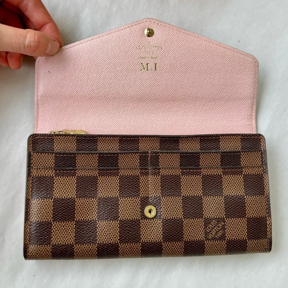 Louis Vuitton Sarah Damier Ebene Wallet - Picture 6 of 9